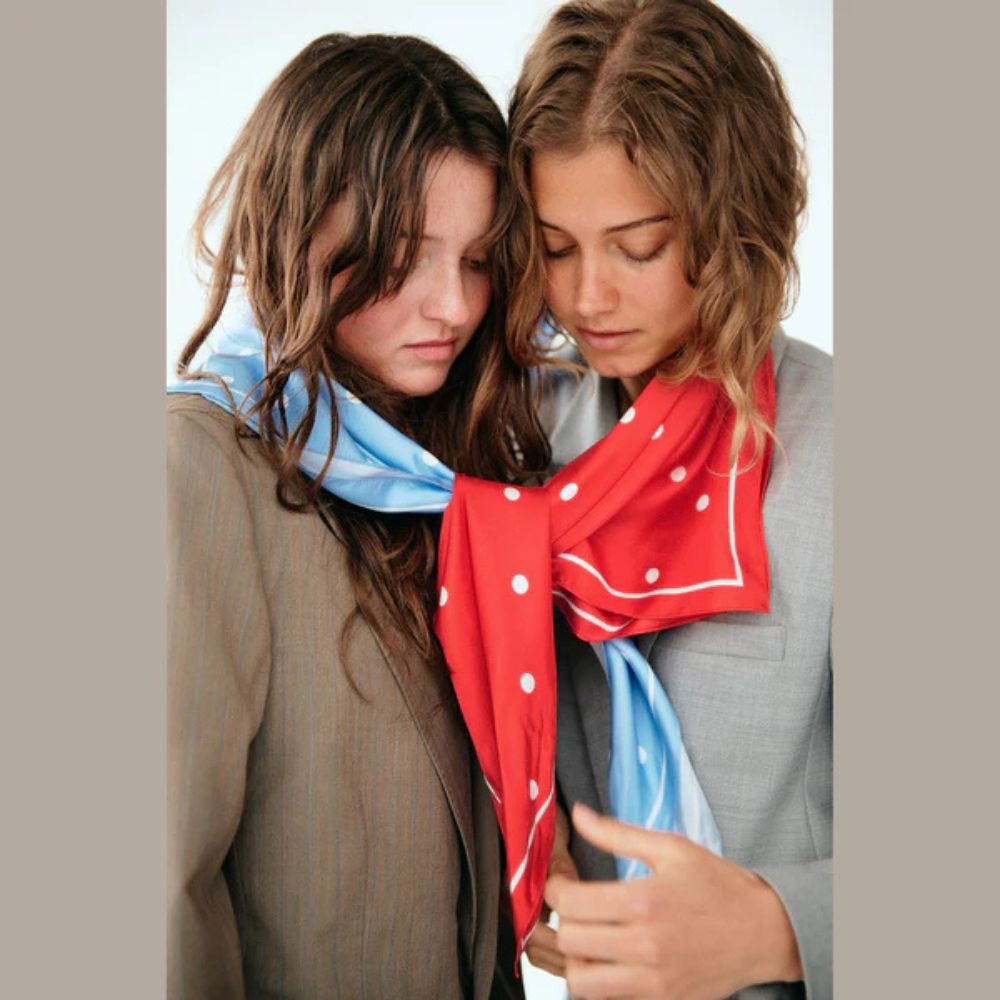 MP Rød Paloma Silk Scarf