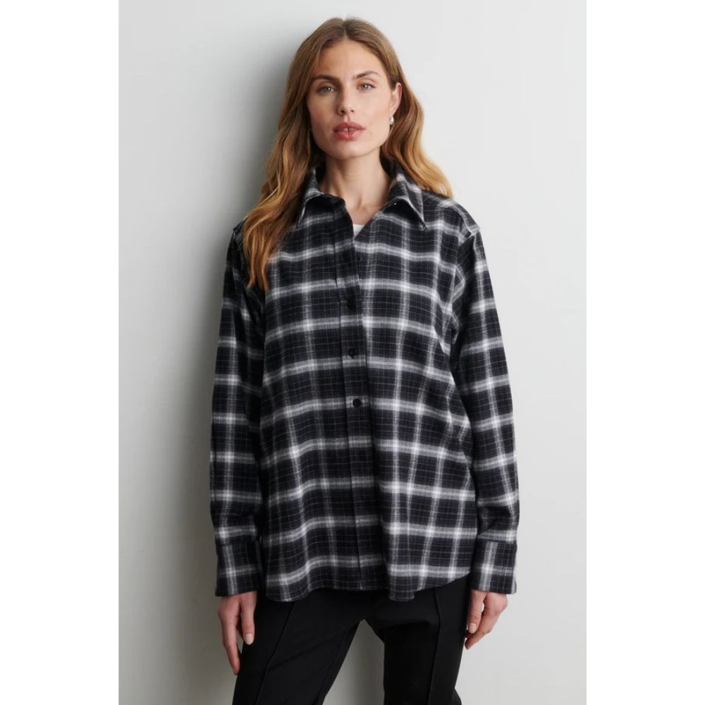 Second Female Sort Genola Shirt