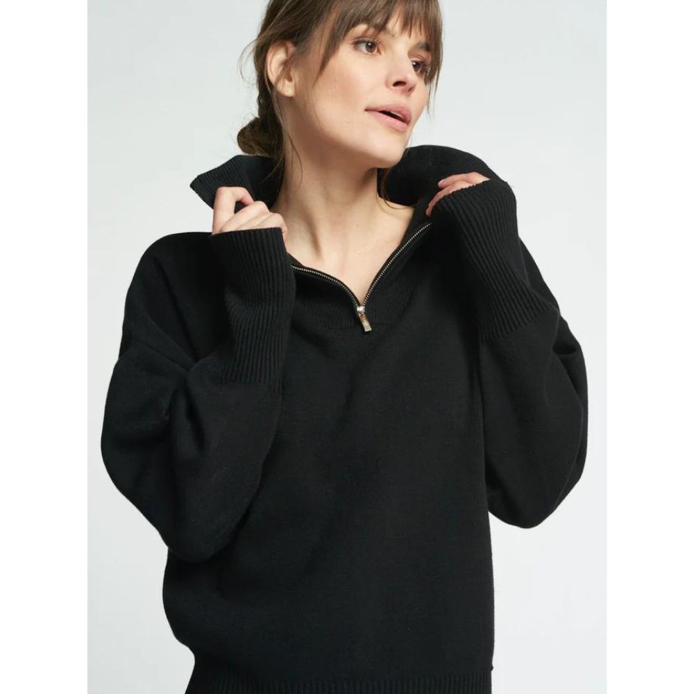 LUNE Black Half-zip Knit Sweater
