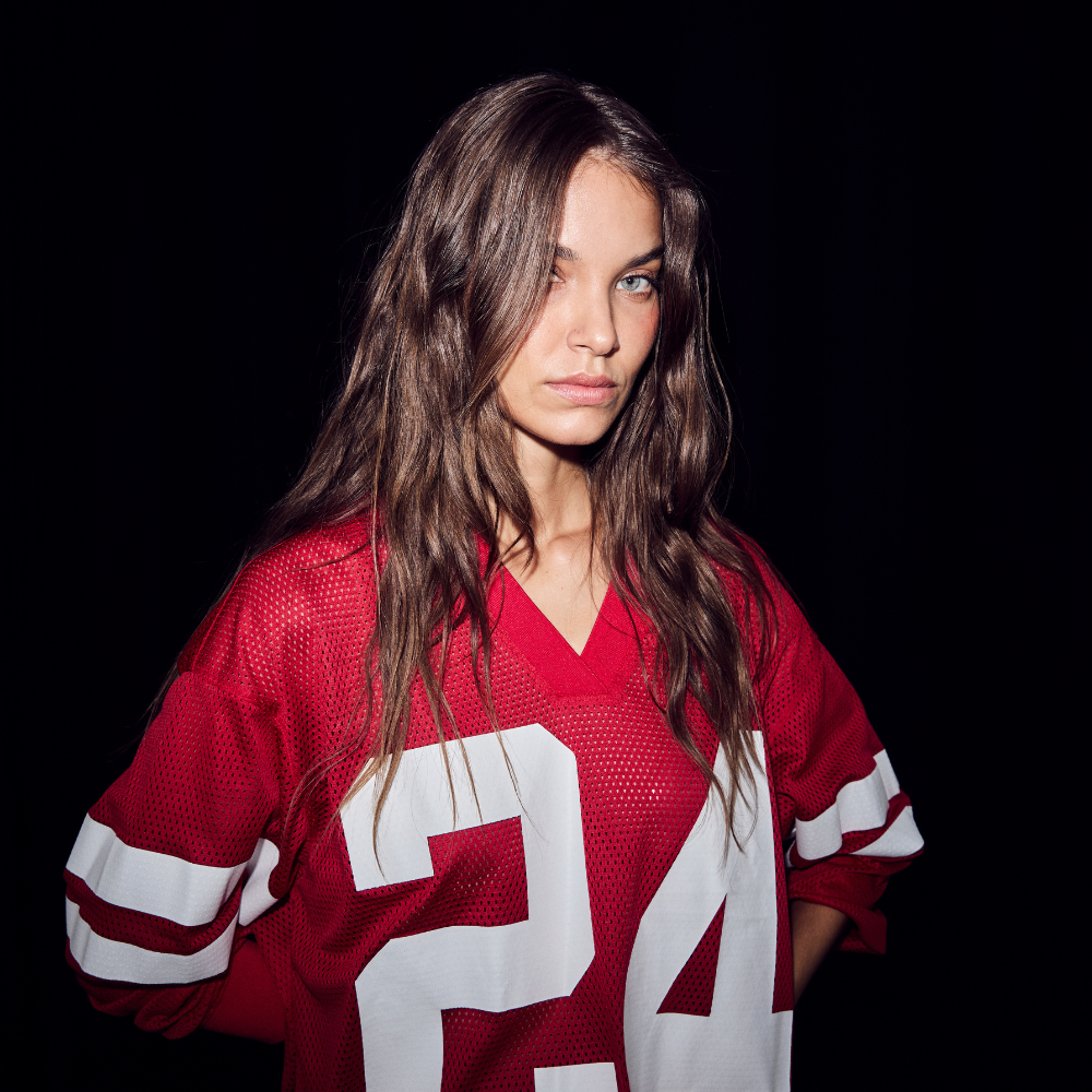 L'AMITIE Rød Drift Number Tee