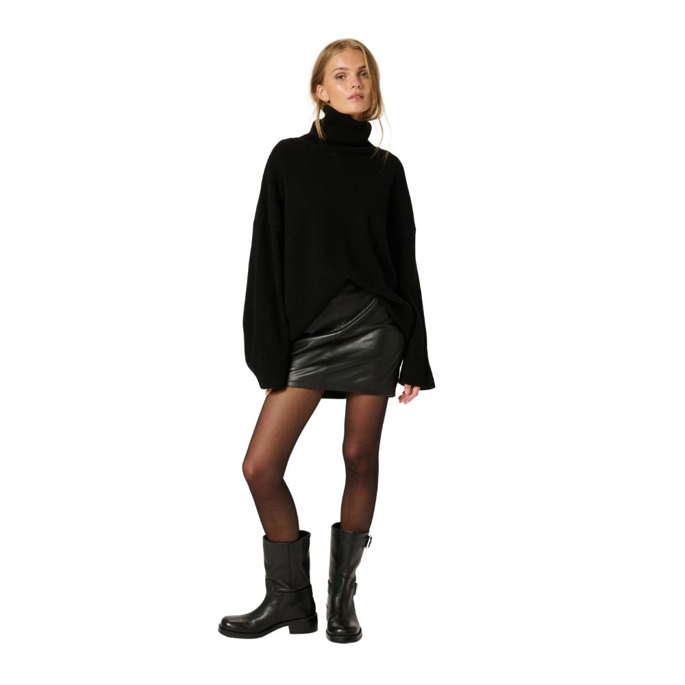 My Essential Wardrobe Black Akela Leather Skirt