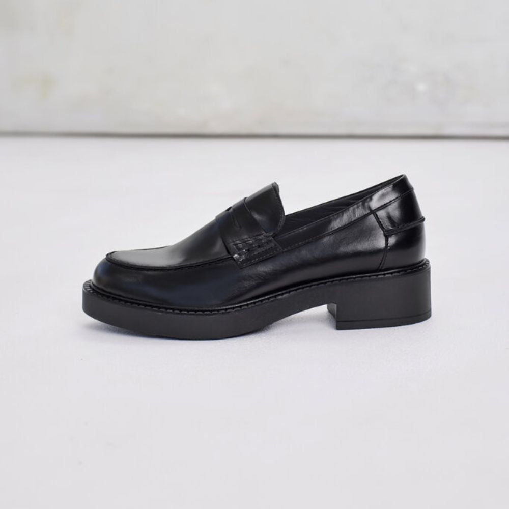 Angulus Black Loafer Ovest