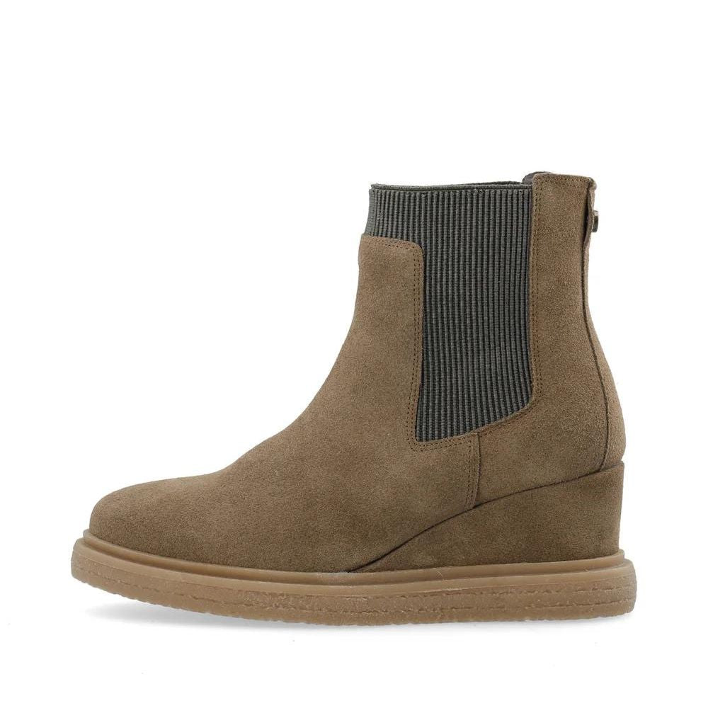 Cashott Brown Casanja Chelsea Boot