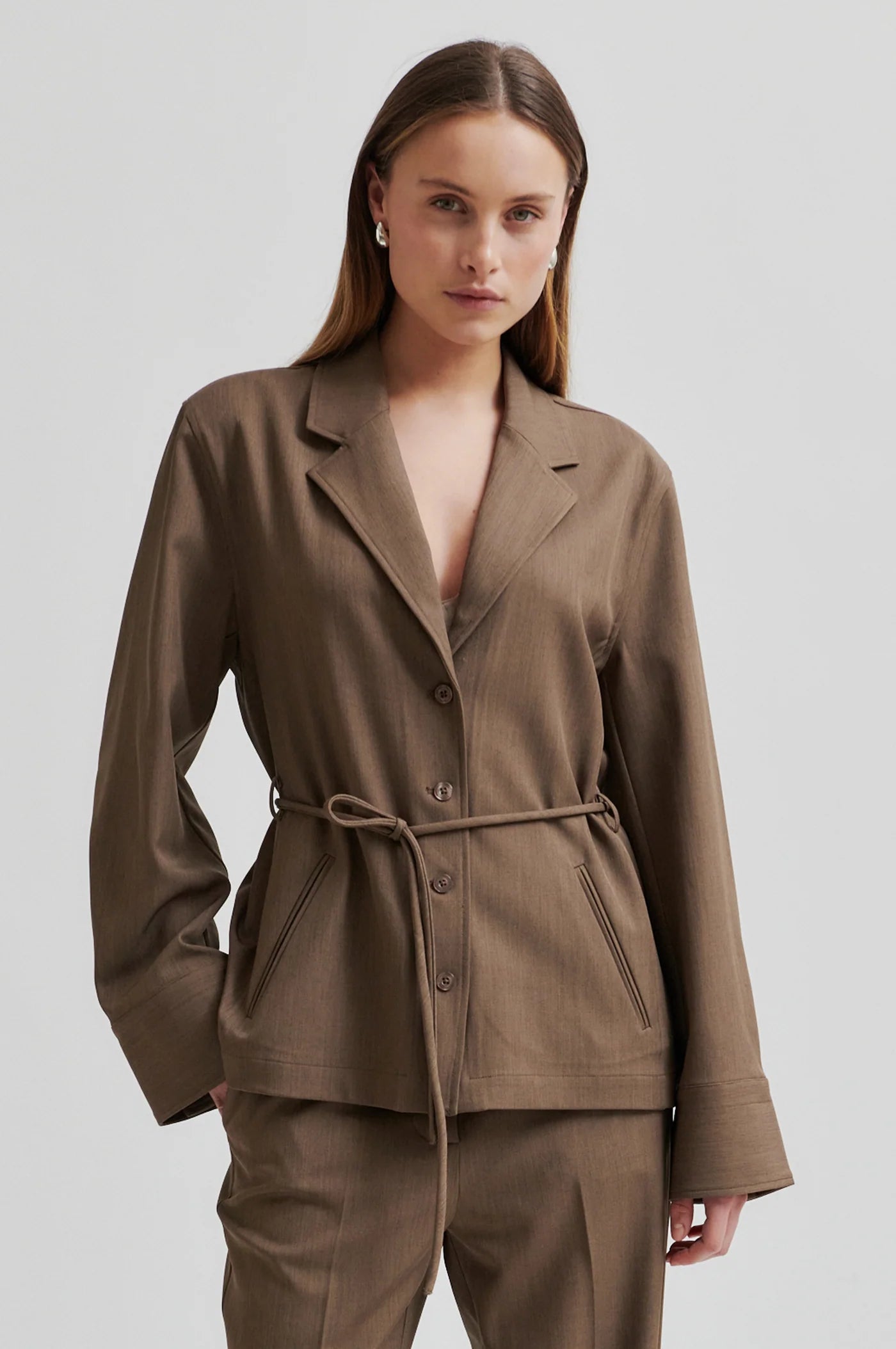 Second Female Cub Neel Shirt Blazer
