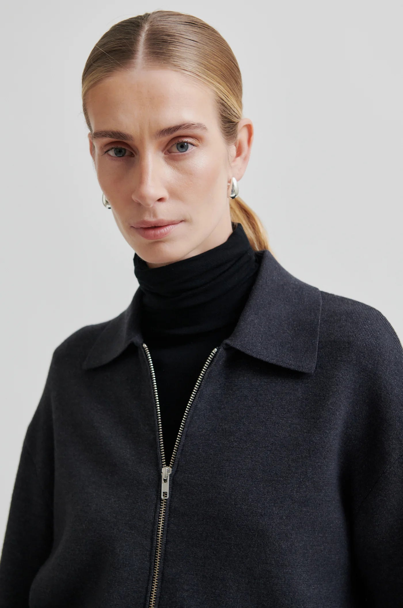 Second Female Dark Grey Siv Cardigan