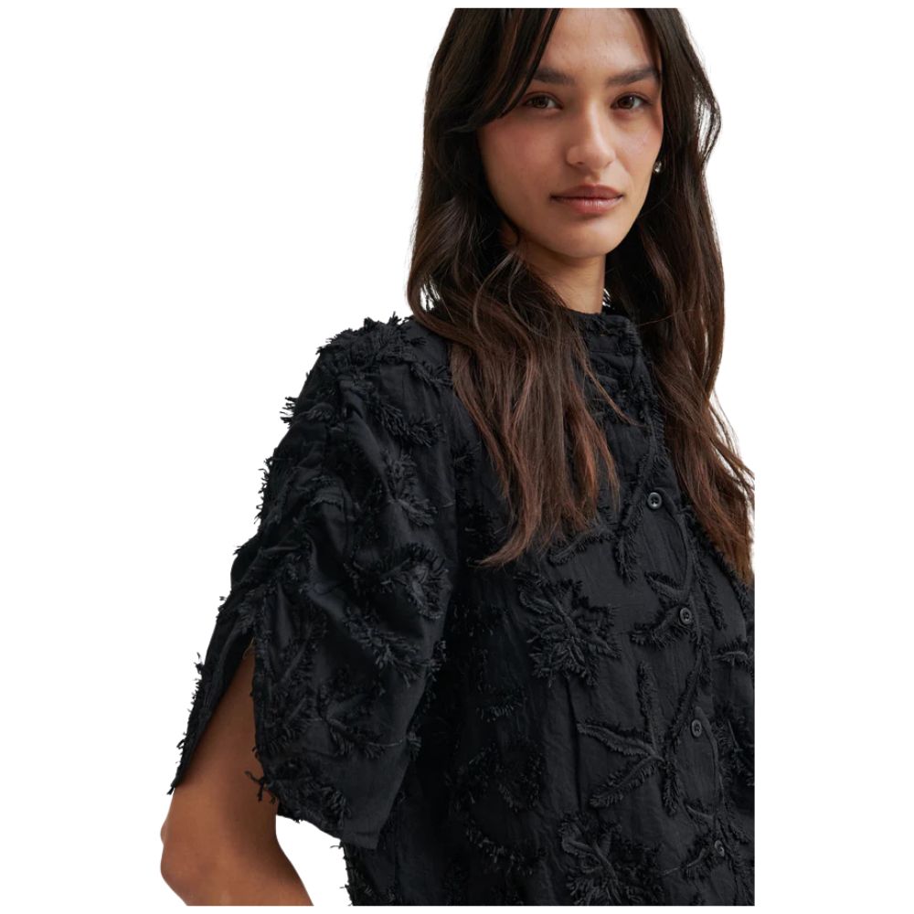 Second Female Black Seena SS Shirt