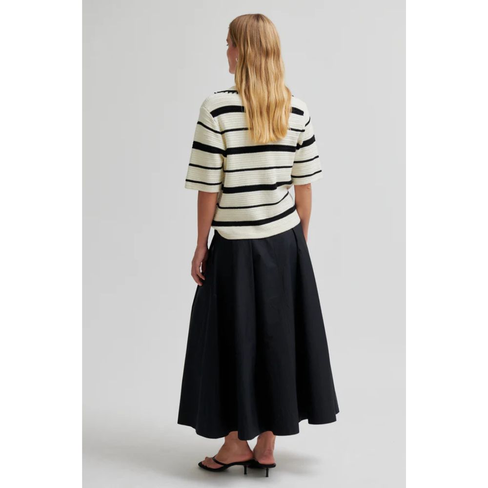 Second Female hvid/sort Susi Knit