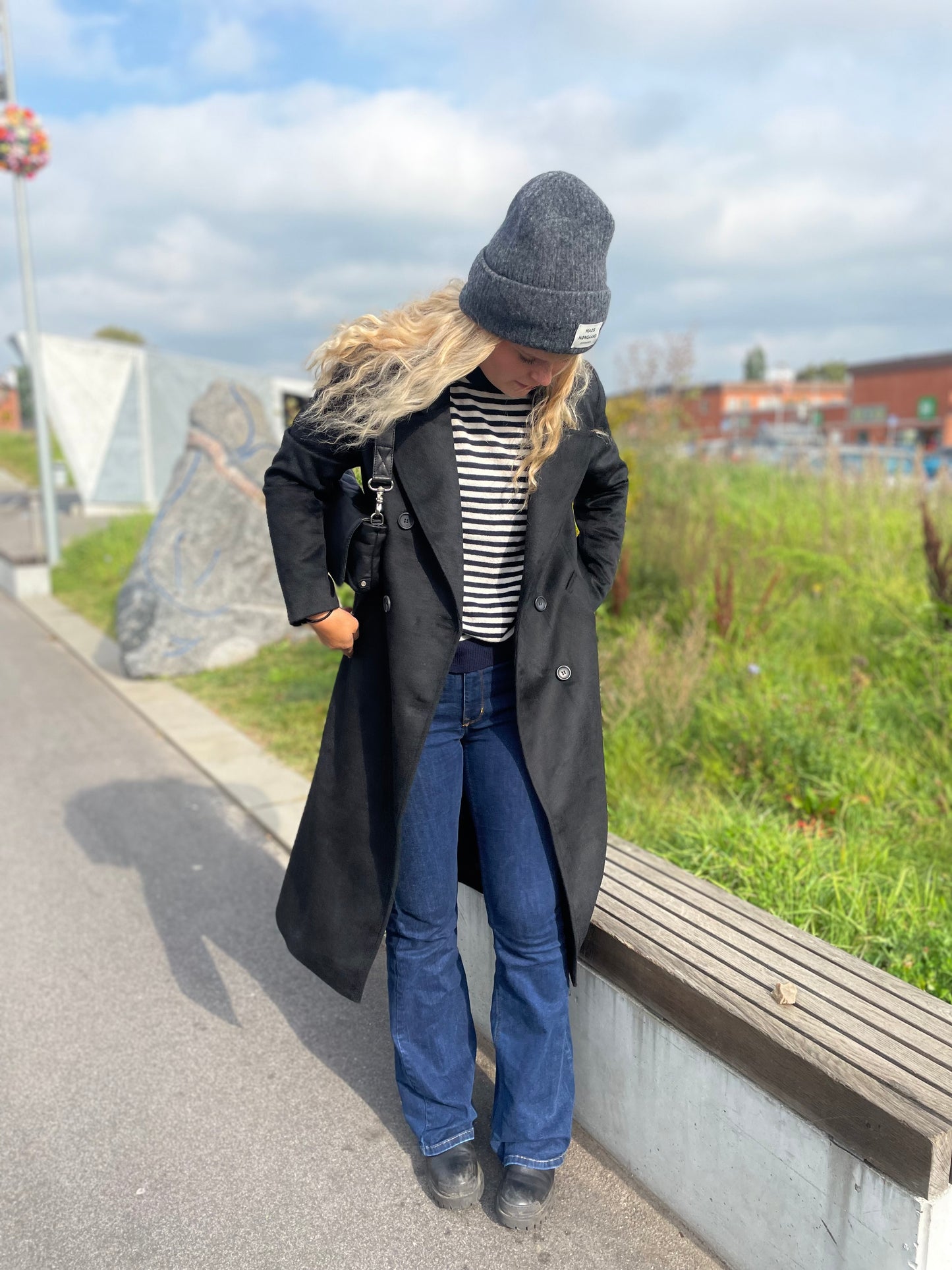 My Essential Wardrobe Dark Blue Dekota High Bootcut Jeans