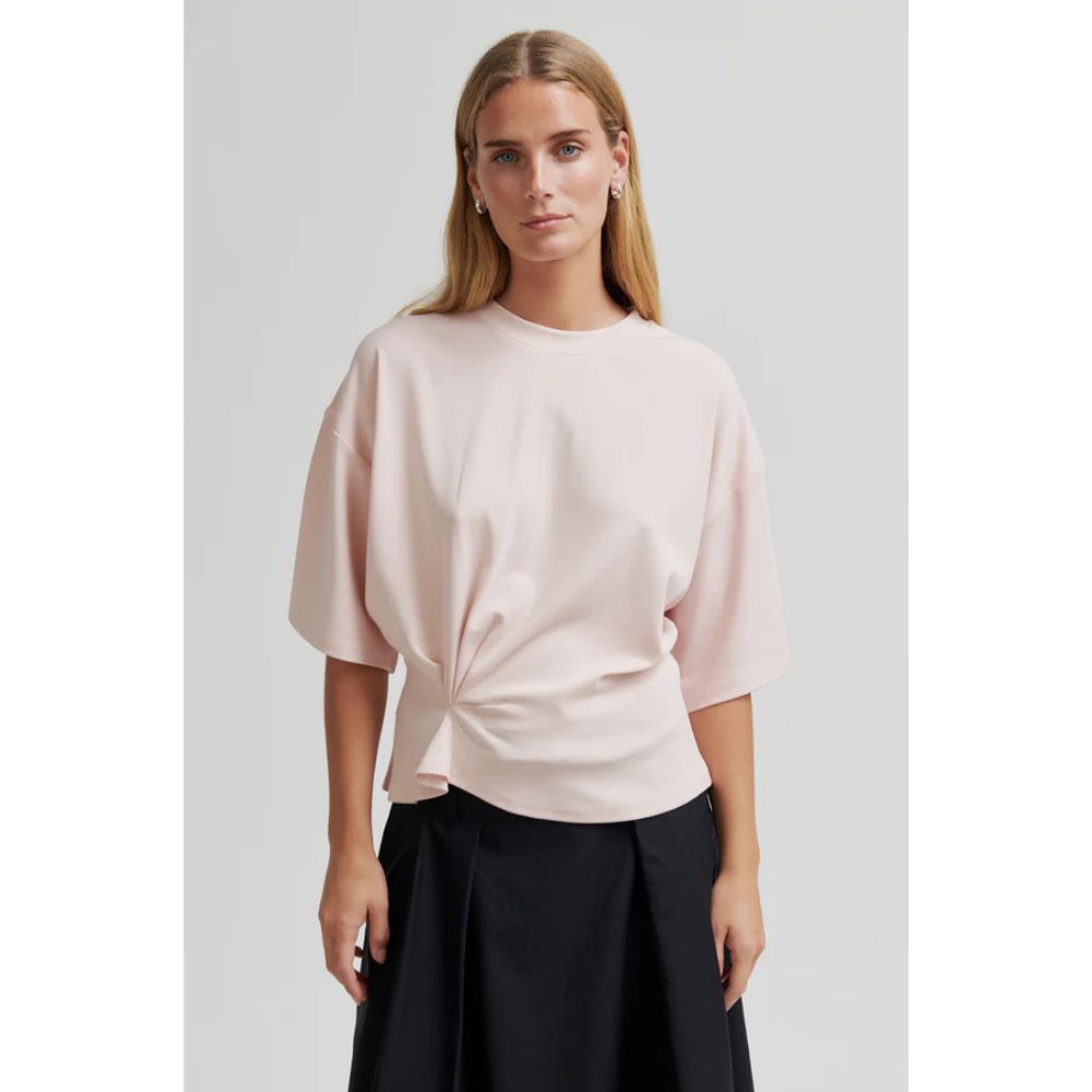 Second Female Rosa Missouri Tee