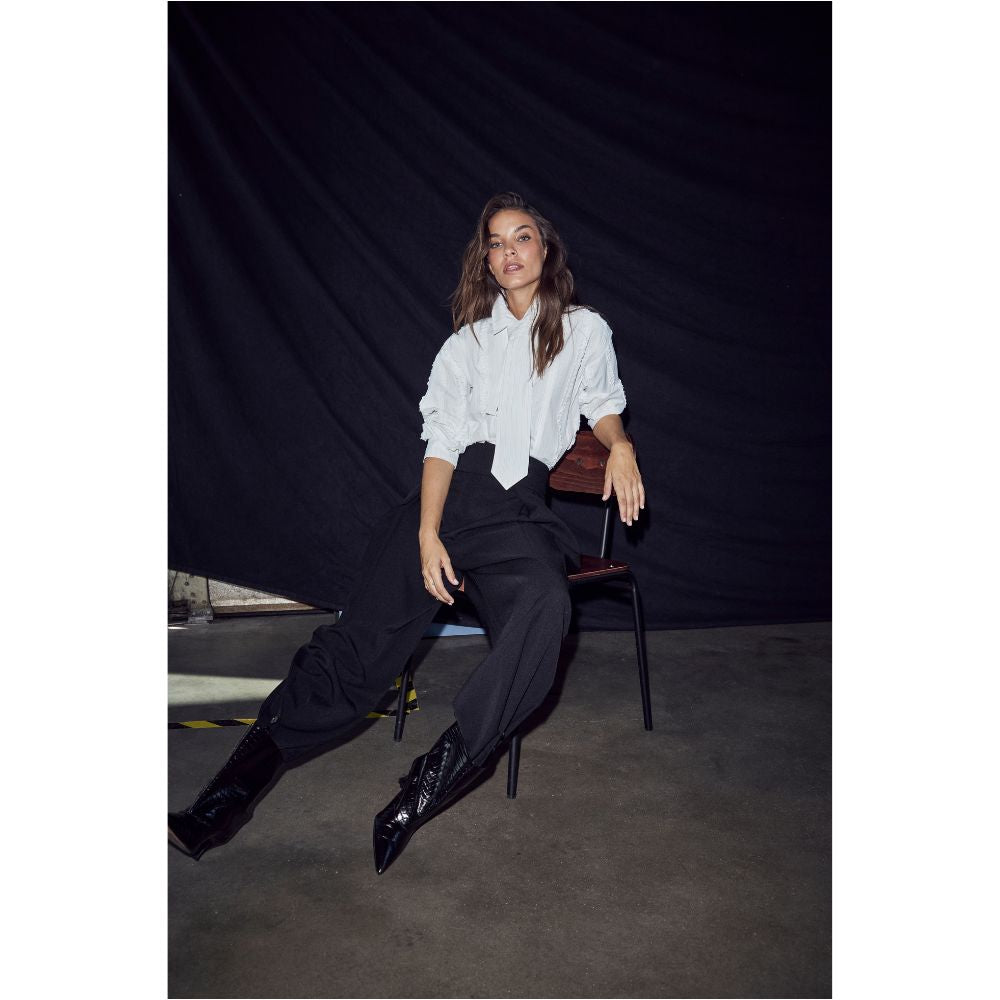L'AMITIÉ Off-White Inez Pin Frill T