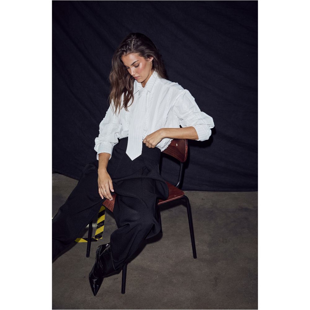 L'AMITIÉ Off-White Inez Pin Frill T