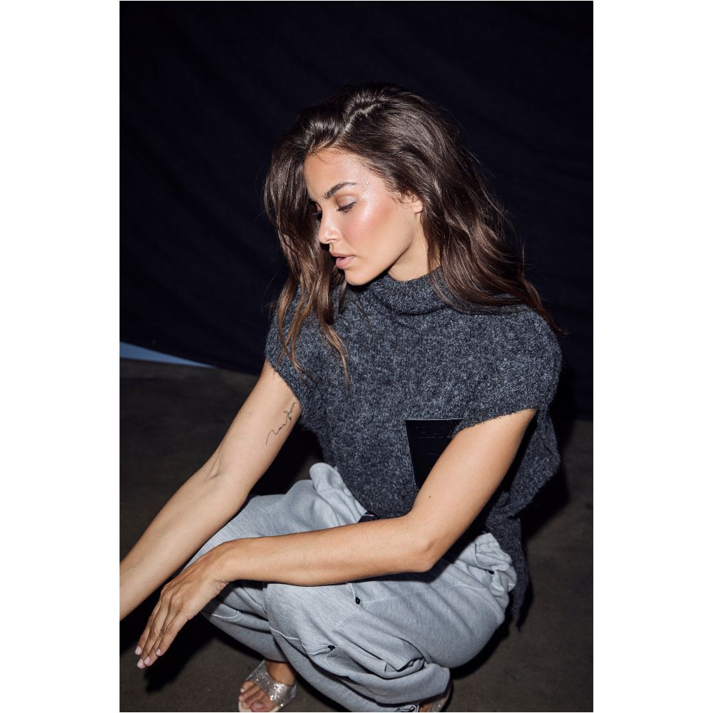 L'AMITIÉ Koks grå Darcia Pocket Knit Vest