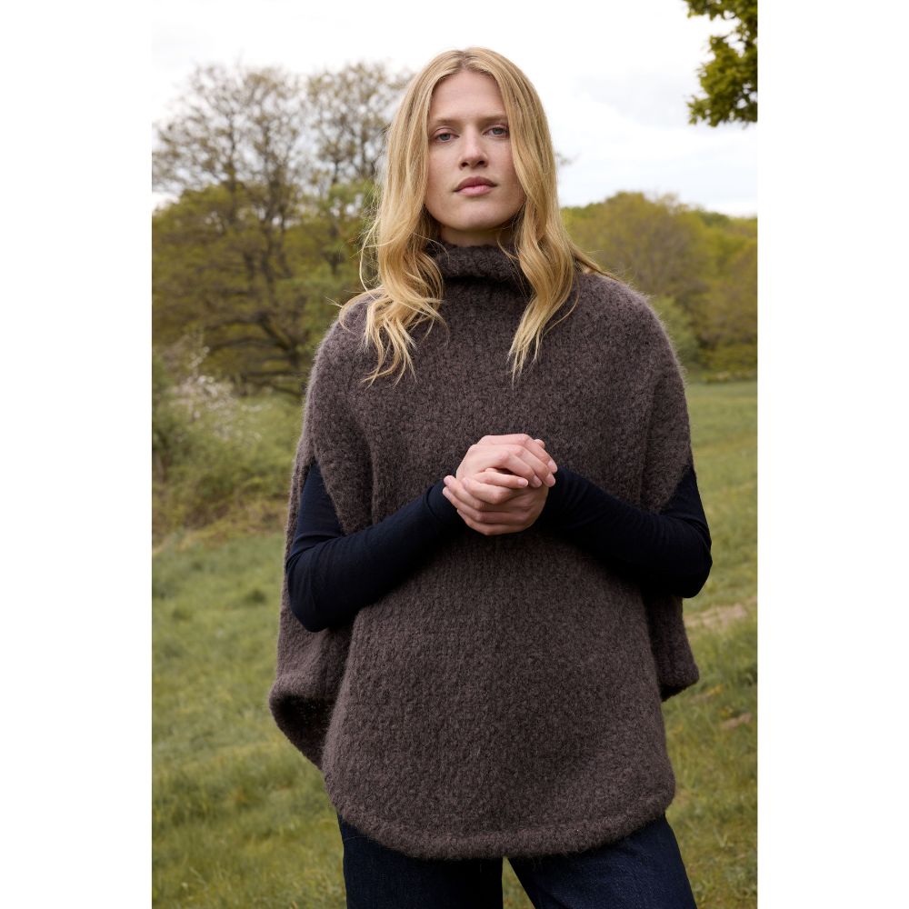Sibin Linnebjerg Coffee Paz poncho