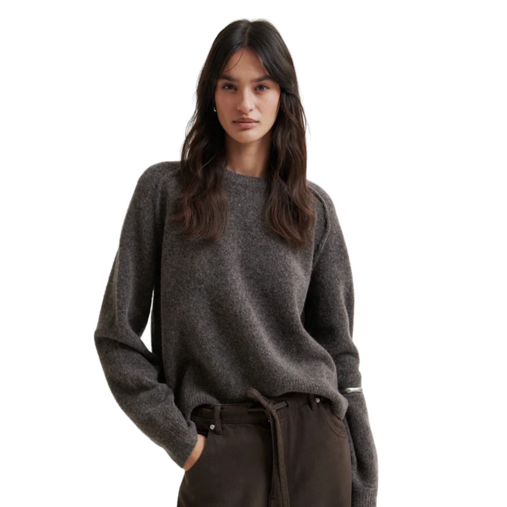 Second Female Brown Benja Knit O-Neck