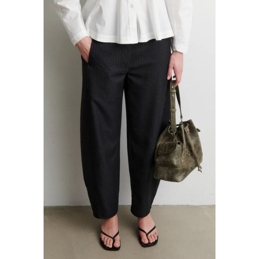 Second Female Grey Vinne Barrel Pants