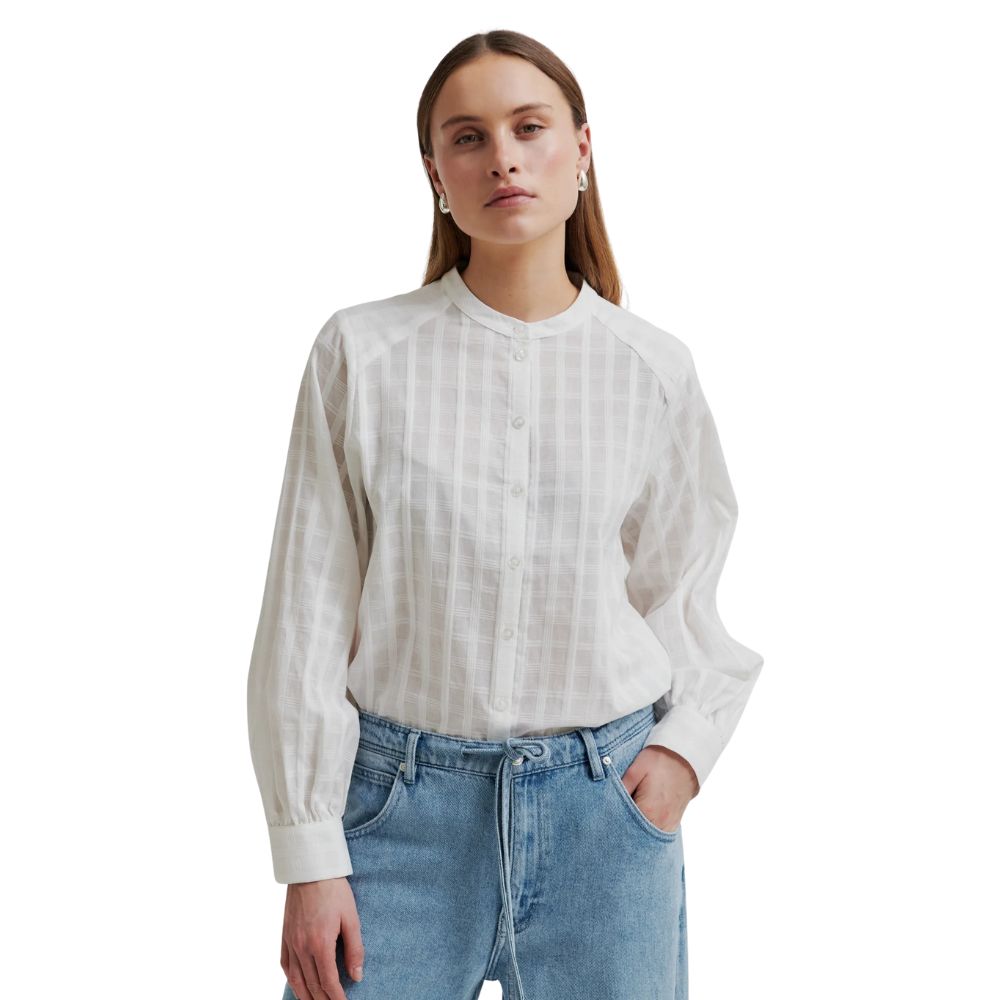 Second Female White Taria Shirt