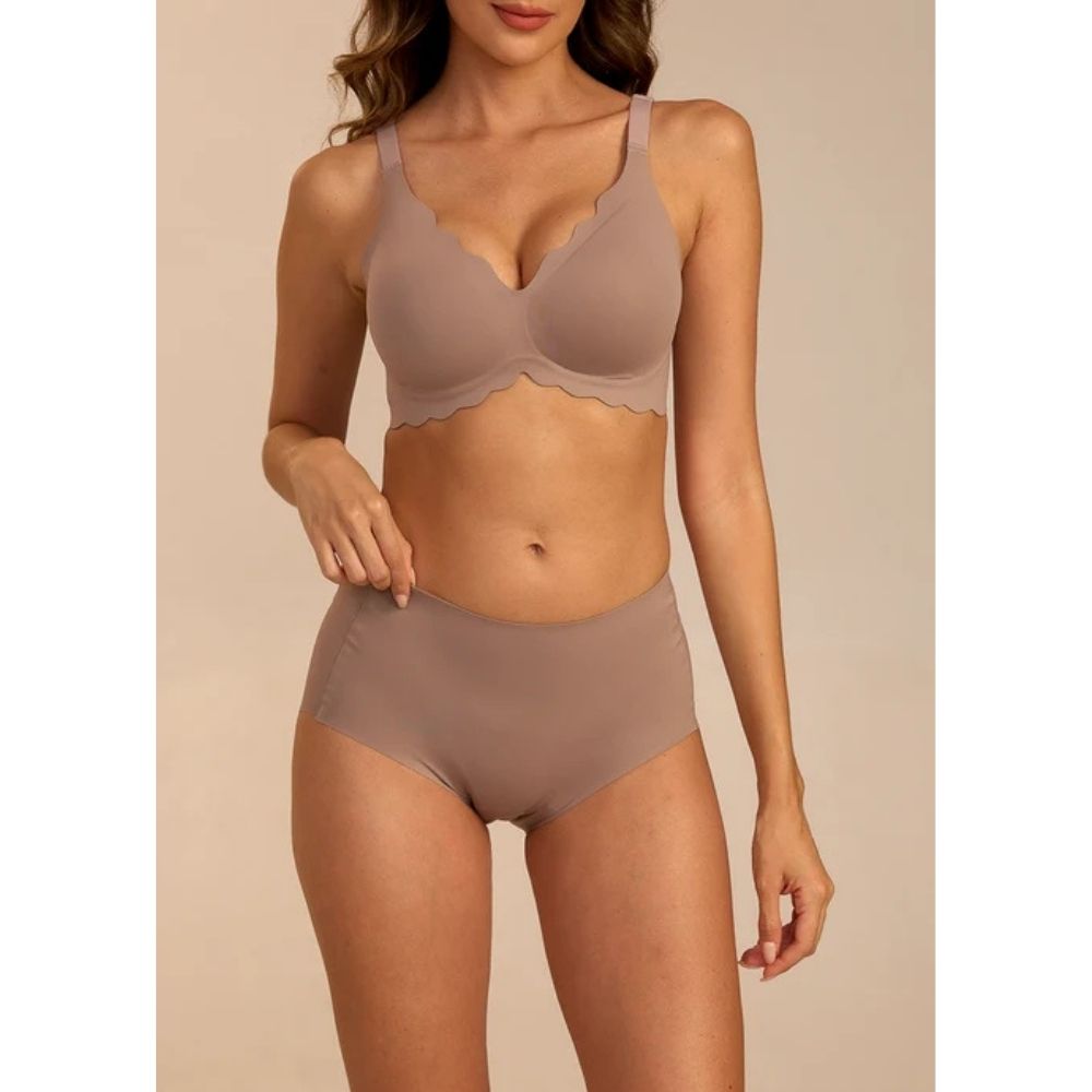 FEMIFEMME Soft Mocha Invisible Highwaist Maxi Trusser