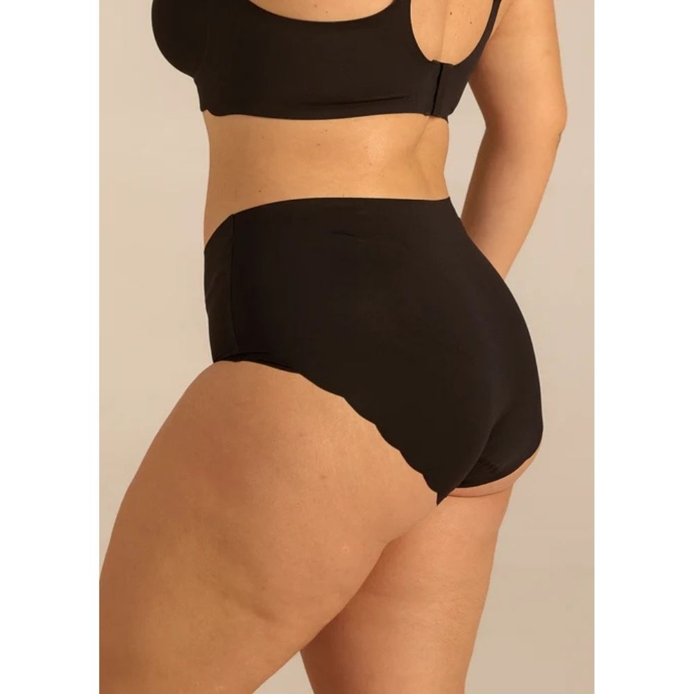 FEMIFEMME Sort Invisible Highwaist Maxi Trusser