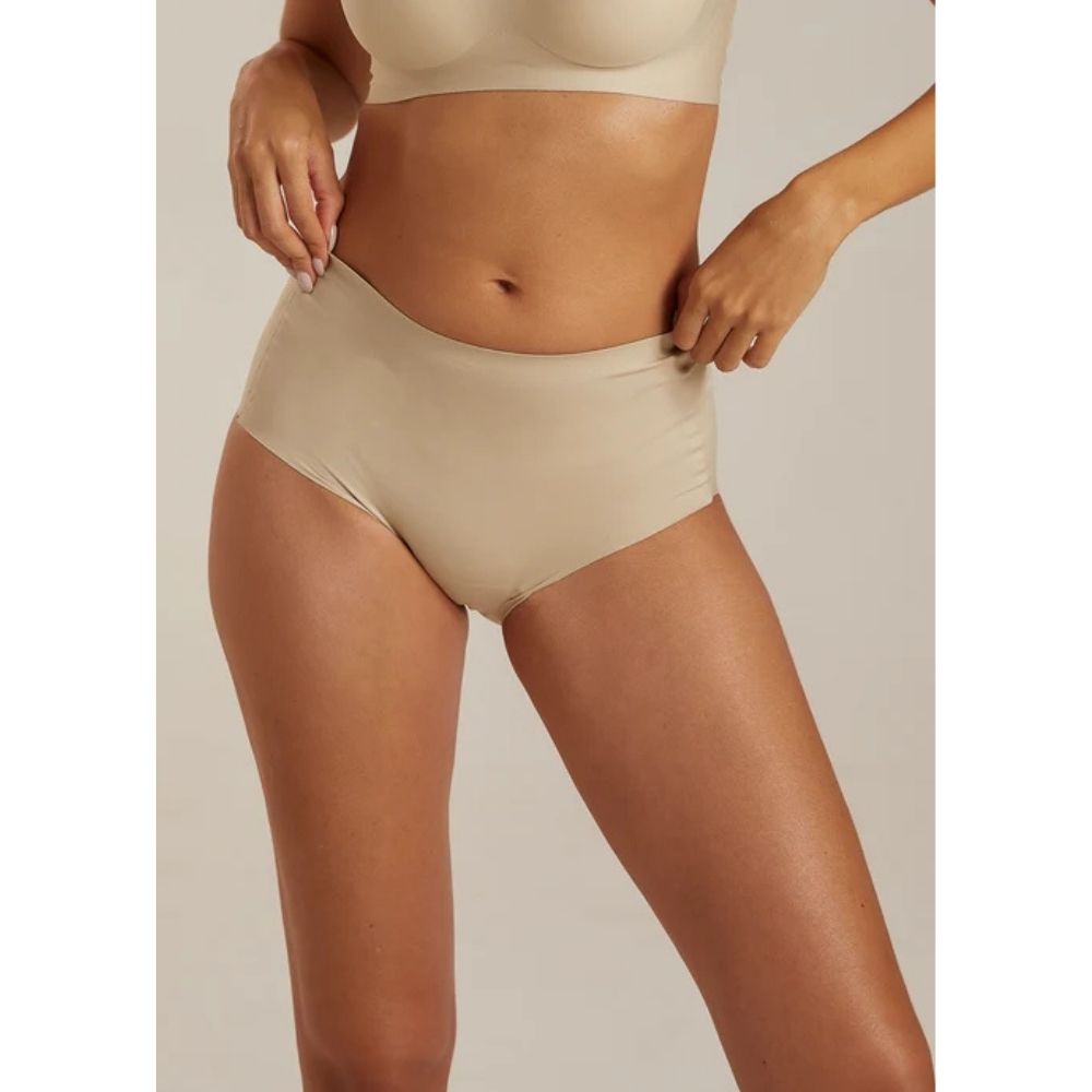 FEMIFEMME Sand Invisible Highwaist Maxi Trusser