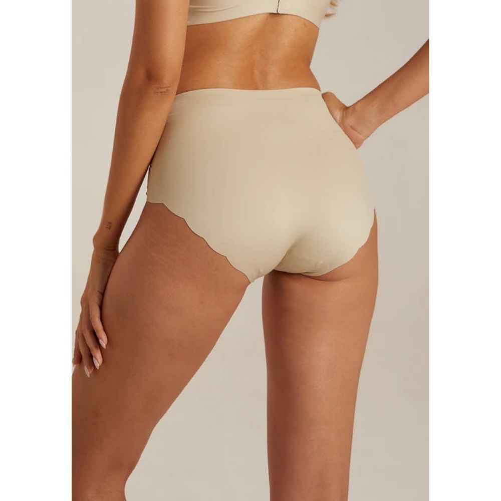 FEMIFEMME Sand Invisible Highwaist Maxi Trusser