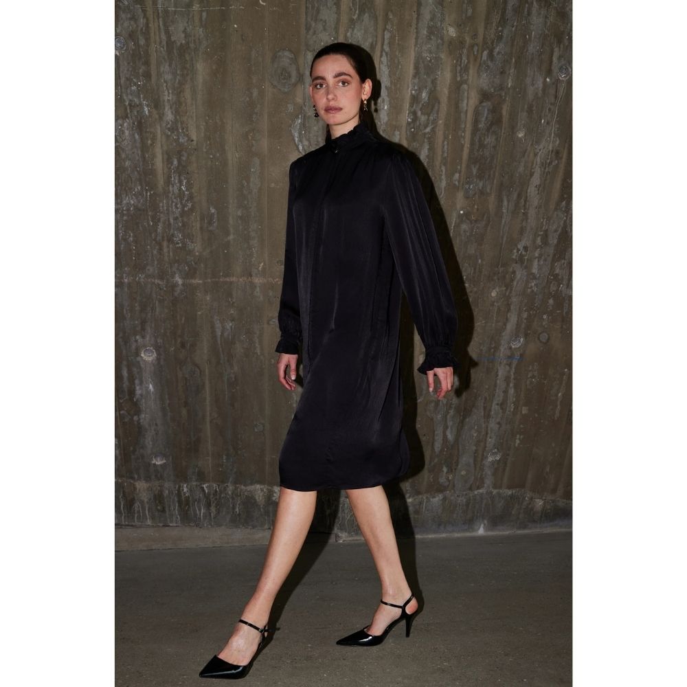 Heartmade Black Helai Dress