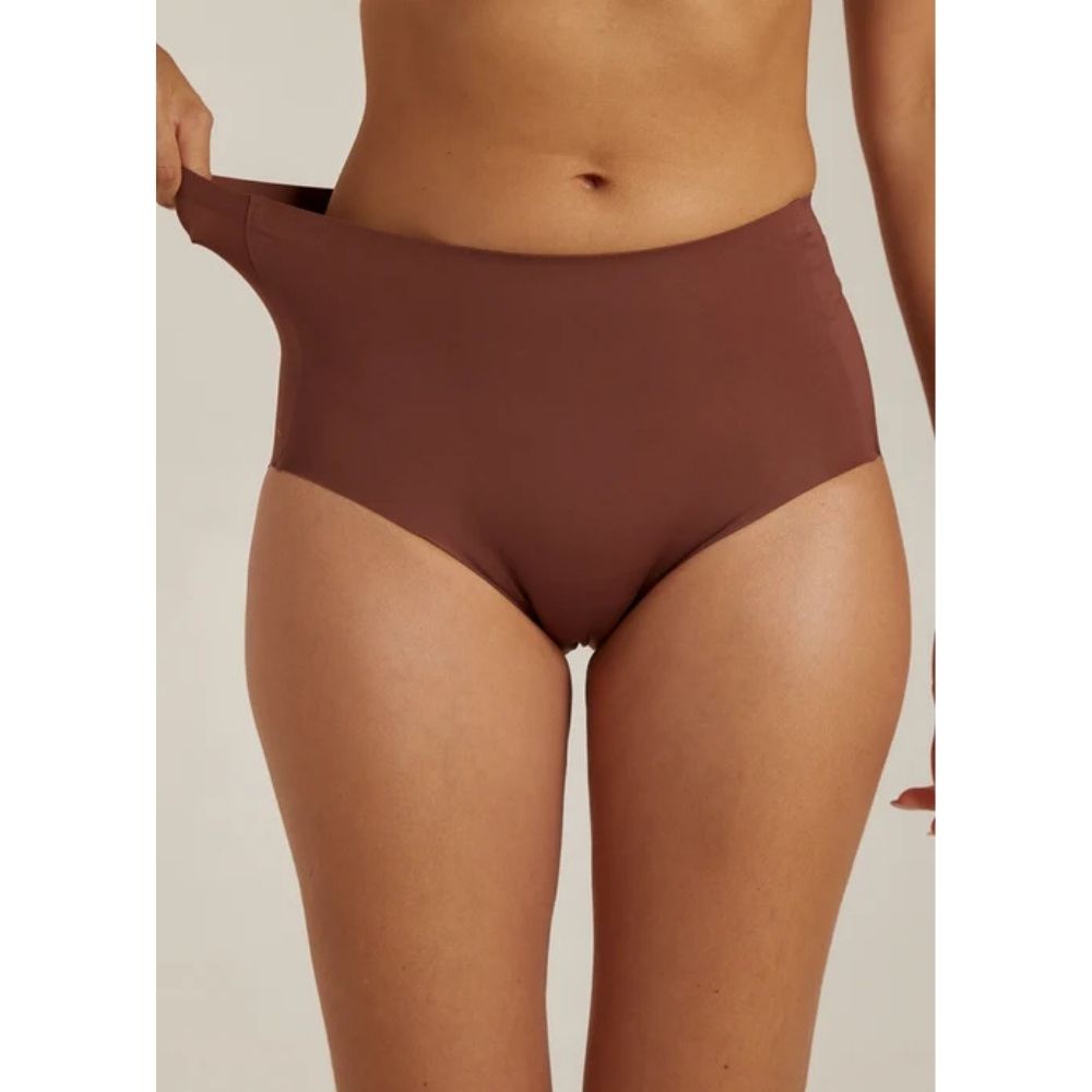 FEMIFEMME Velvet Chocolate Invisible Highwaist Maxi Trusser