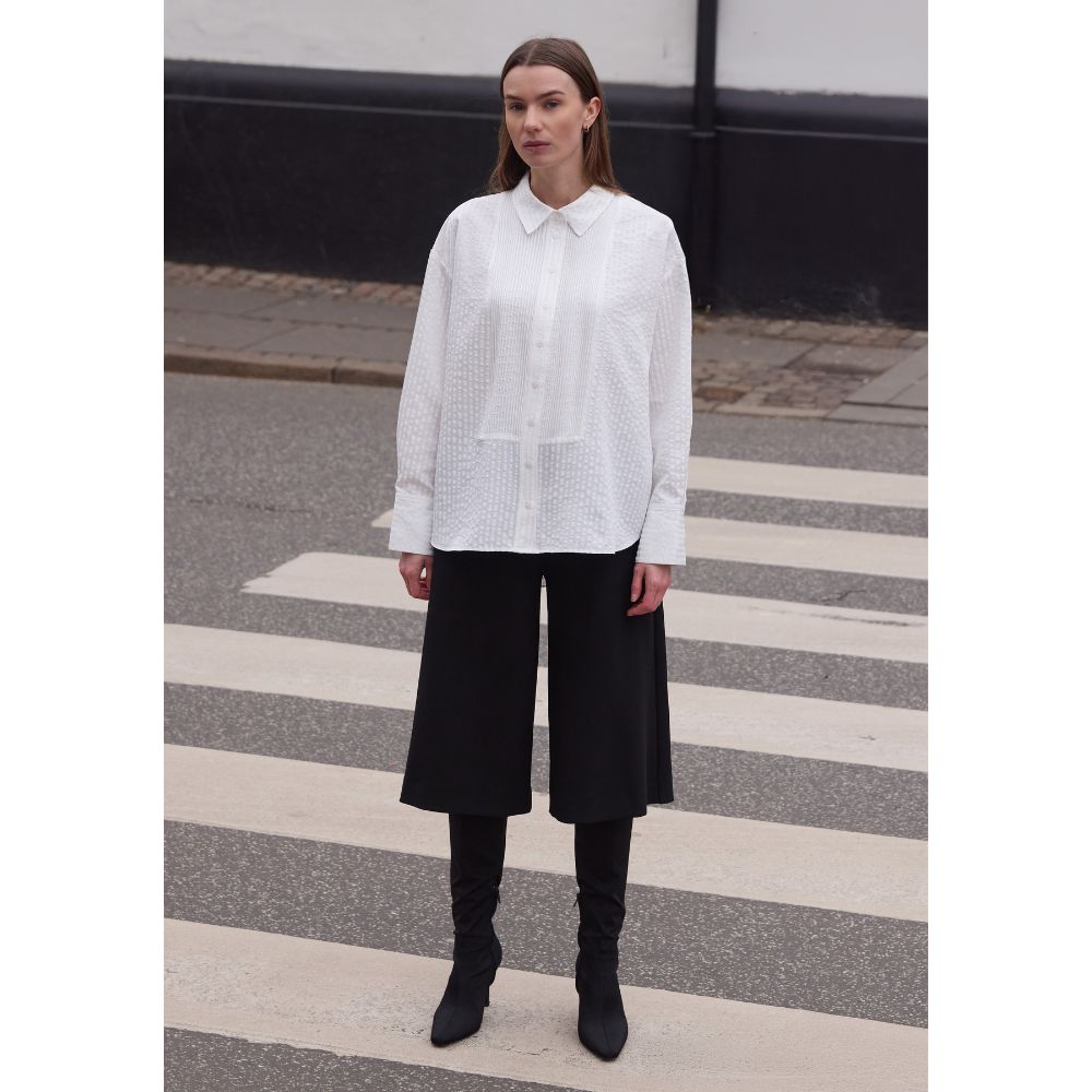 Rue de Femme Sort Comfy Nena Bermuda Shorts