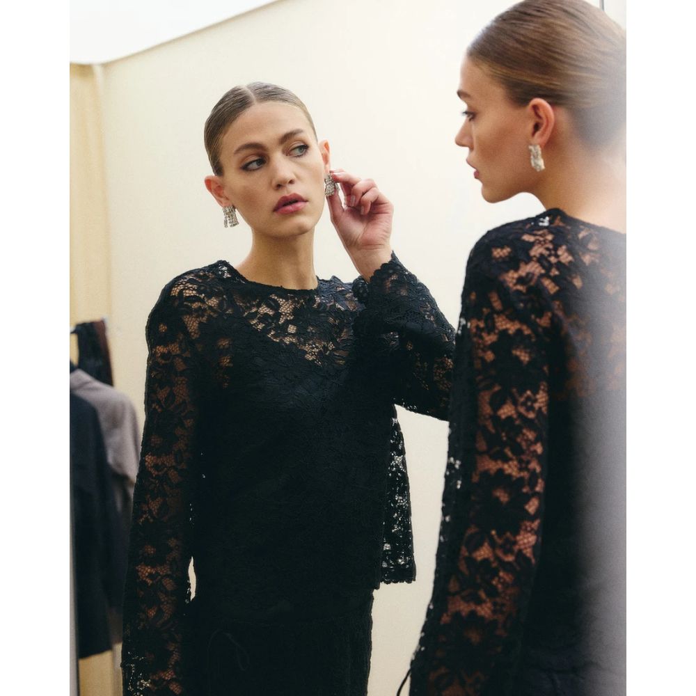Hype The Detail Sort Lace Blouse