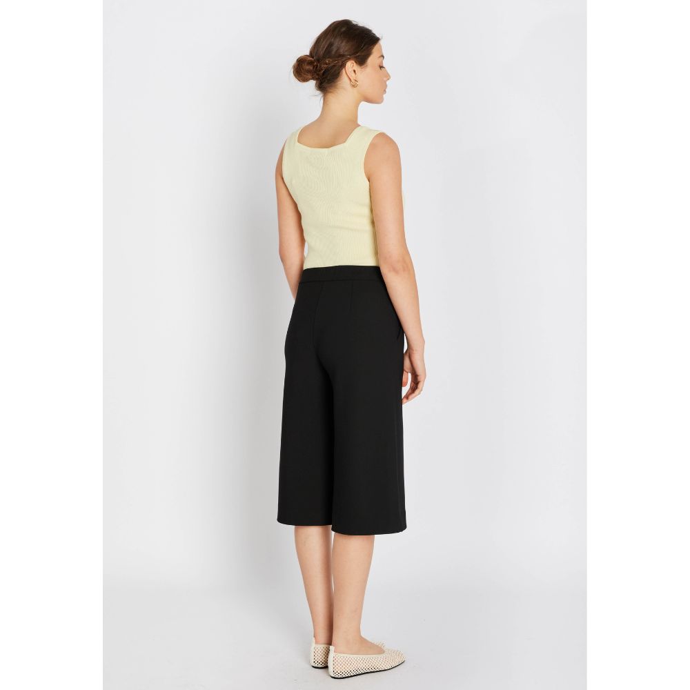 Rue de Femme Sort Comfy Nena Bermuda Shorts