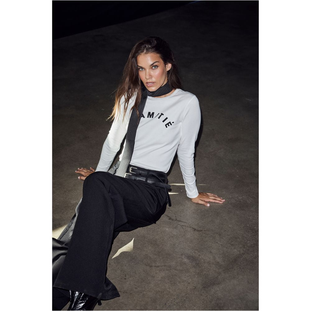 L'AMITIÉ Off-White Clean LS Logo Te
